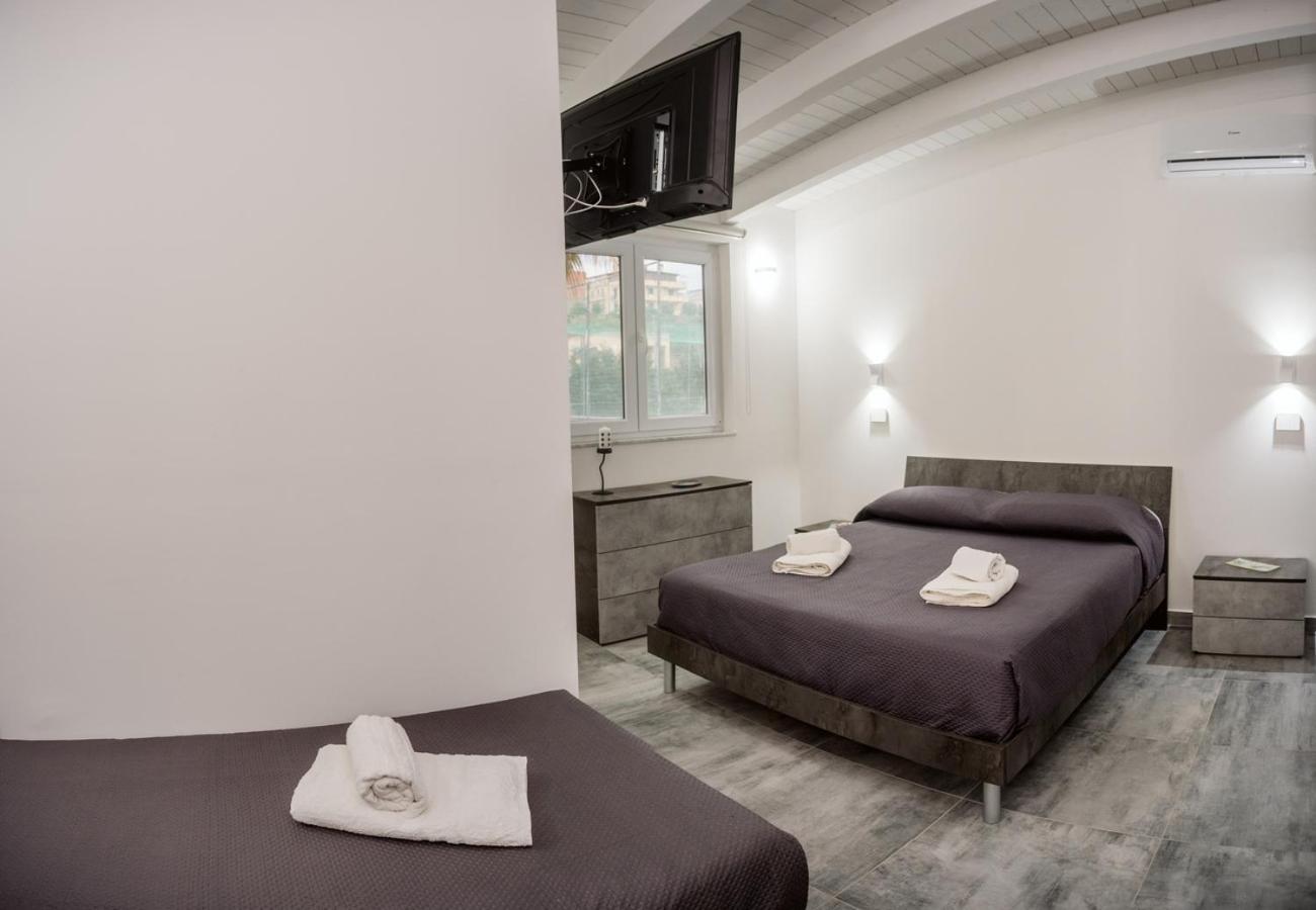 Il Geranio - Resort & Suites Acquedolci Buitenkant foto