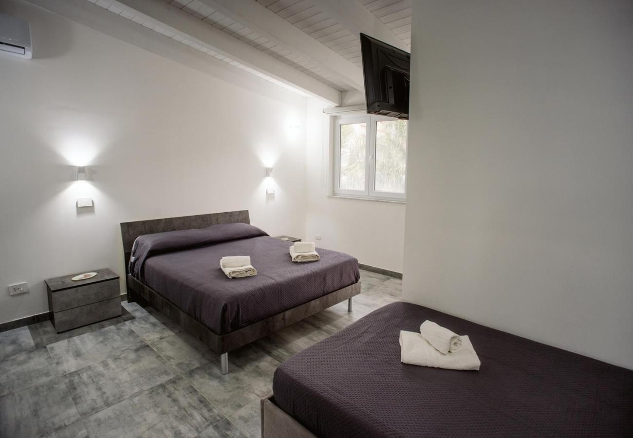 Il Geranio - Resort & Suites Acquedolci Buitenkant foto