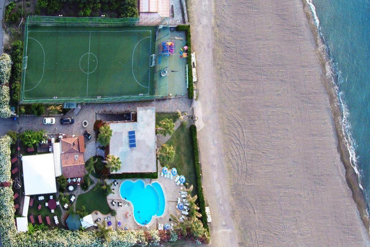 Il Geranio - Resort & Suites Acquedolci Buitenkant foto