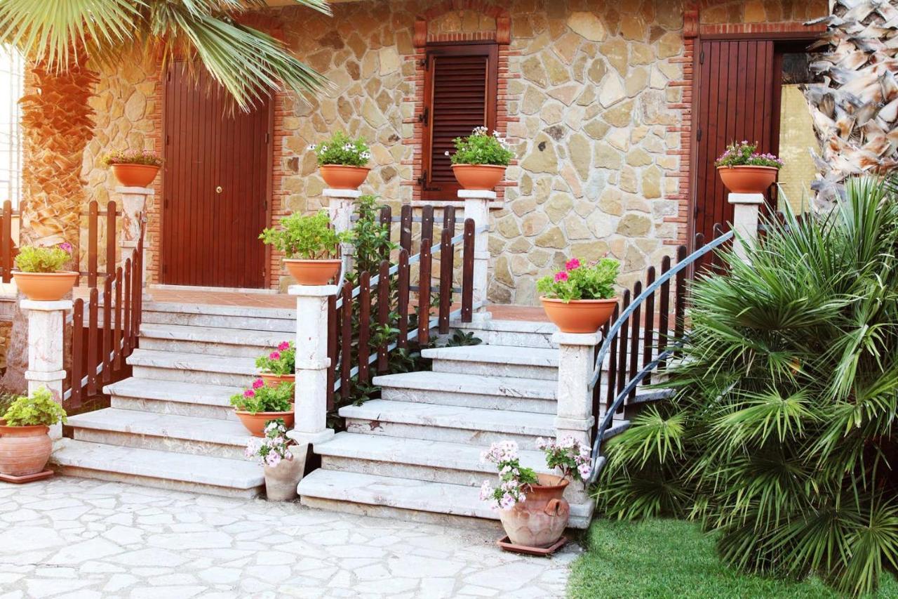 Il Geranio - Resort & Suites Acquedolci Buitenkant foto
