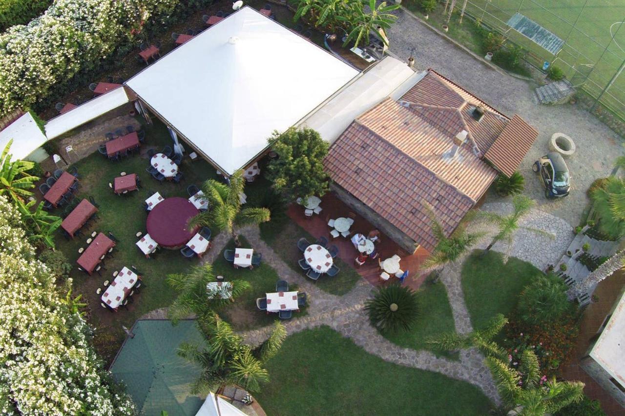 Il Geranio - Resort & Suites Acquedolci Buitenkant foto